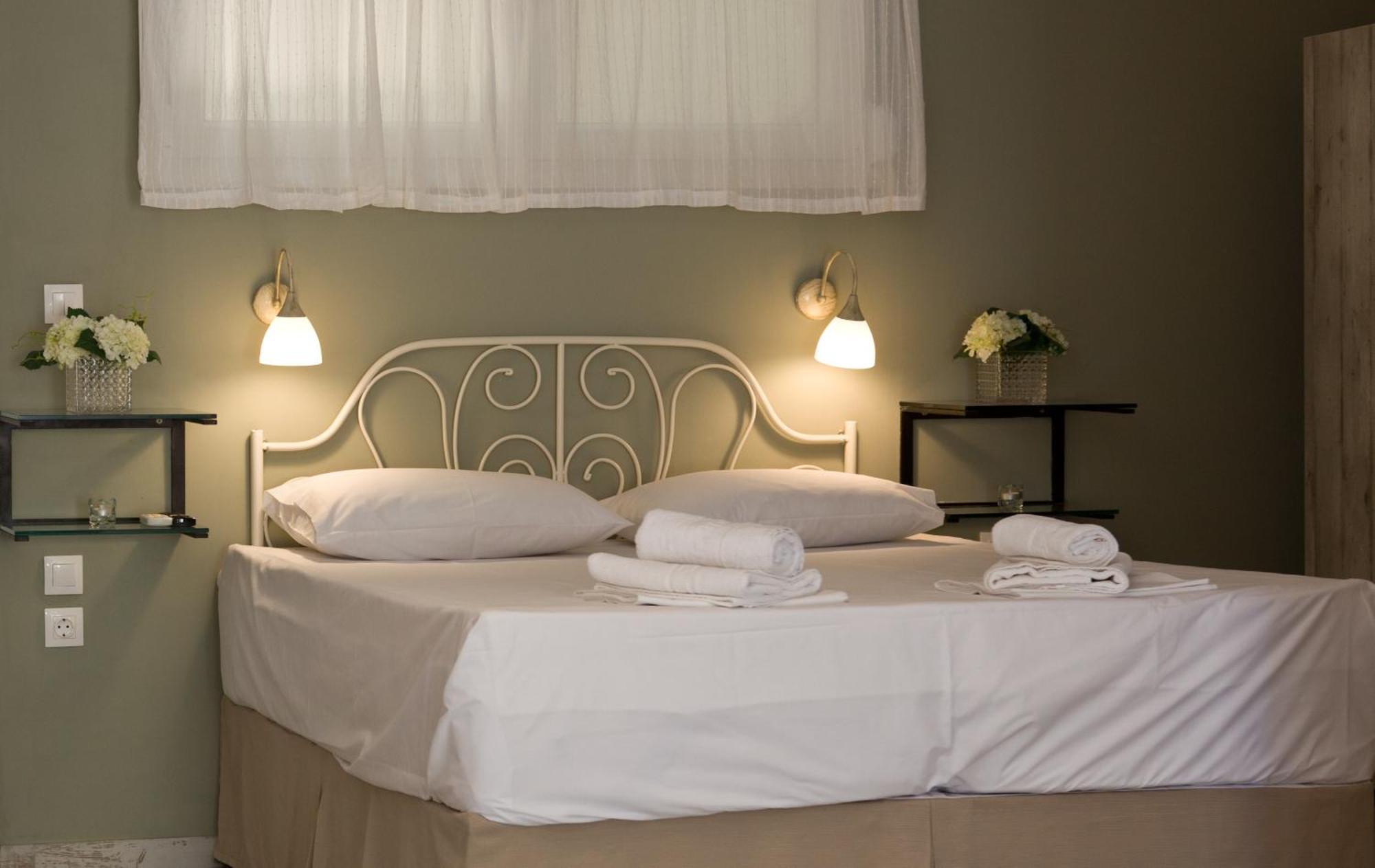 Axion Esti Apartments Skopelos Oda fotoğraf