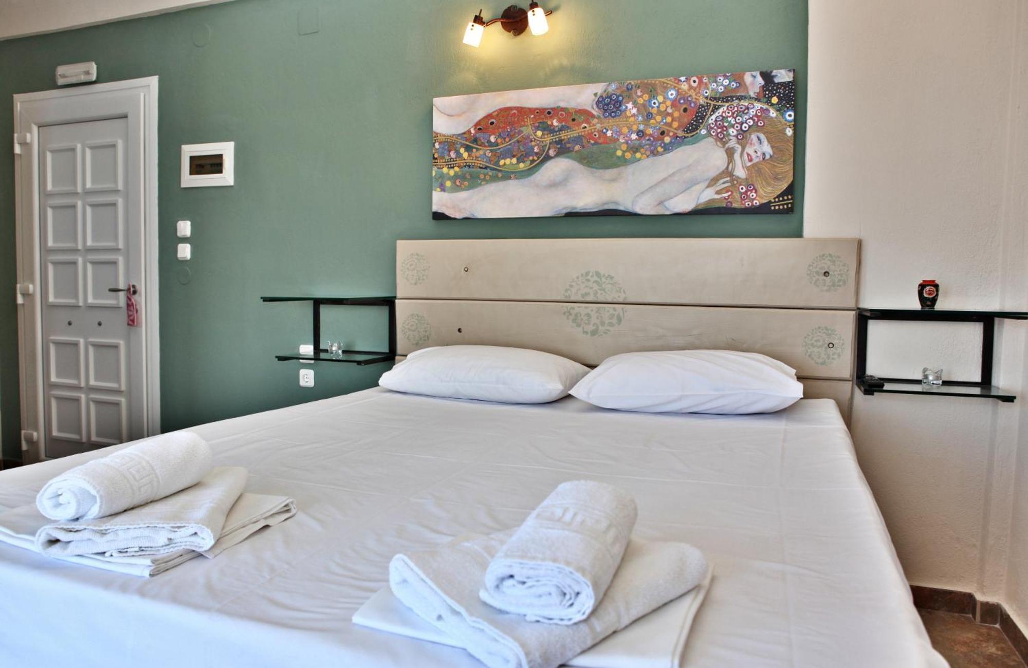 Axion Esti Apartments Skopelos Oda fotoğraf